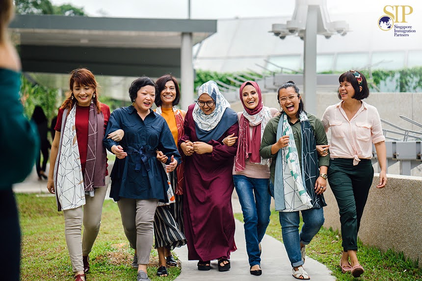 Singaporean community apply permanent residency in Singapore